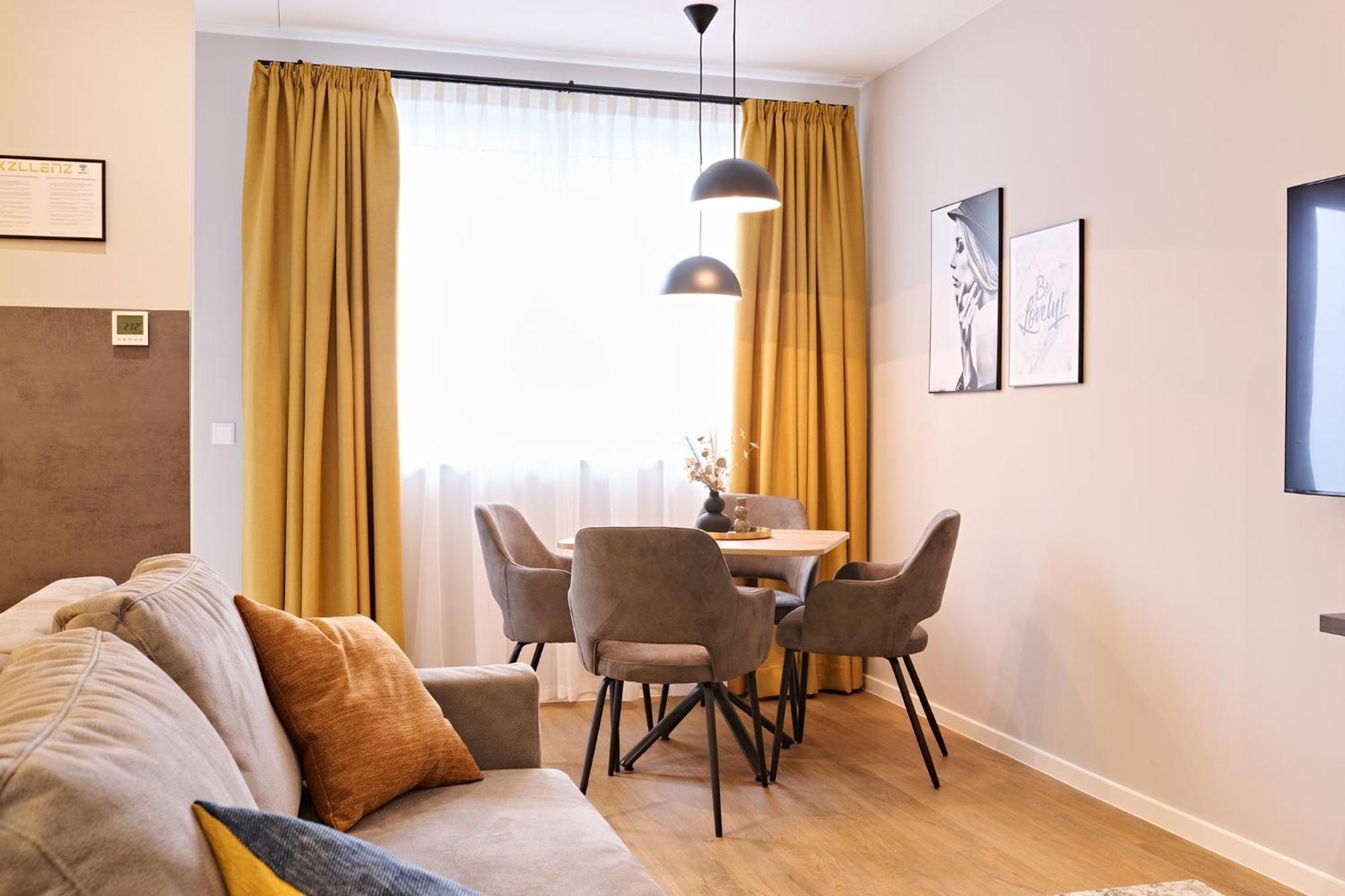 Xzllenz Traum Studio-Apartment, Frei-Parken, U-Bahn, Kueche Nuremberga Exterior foto