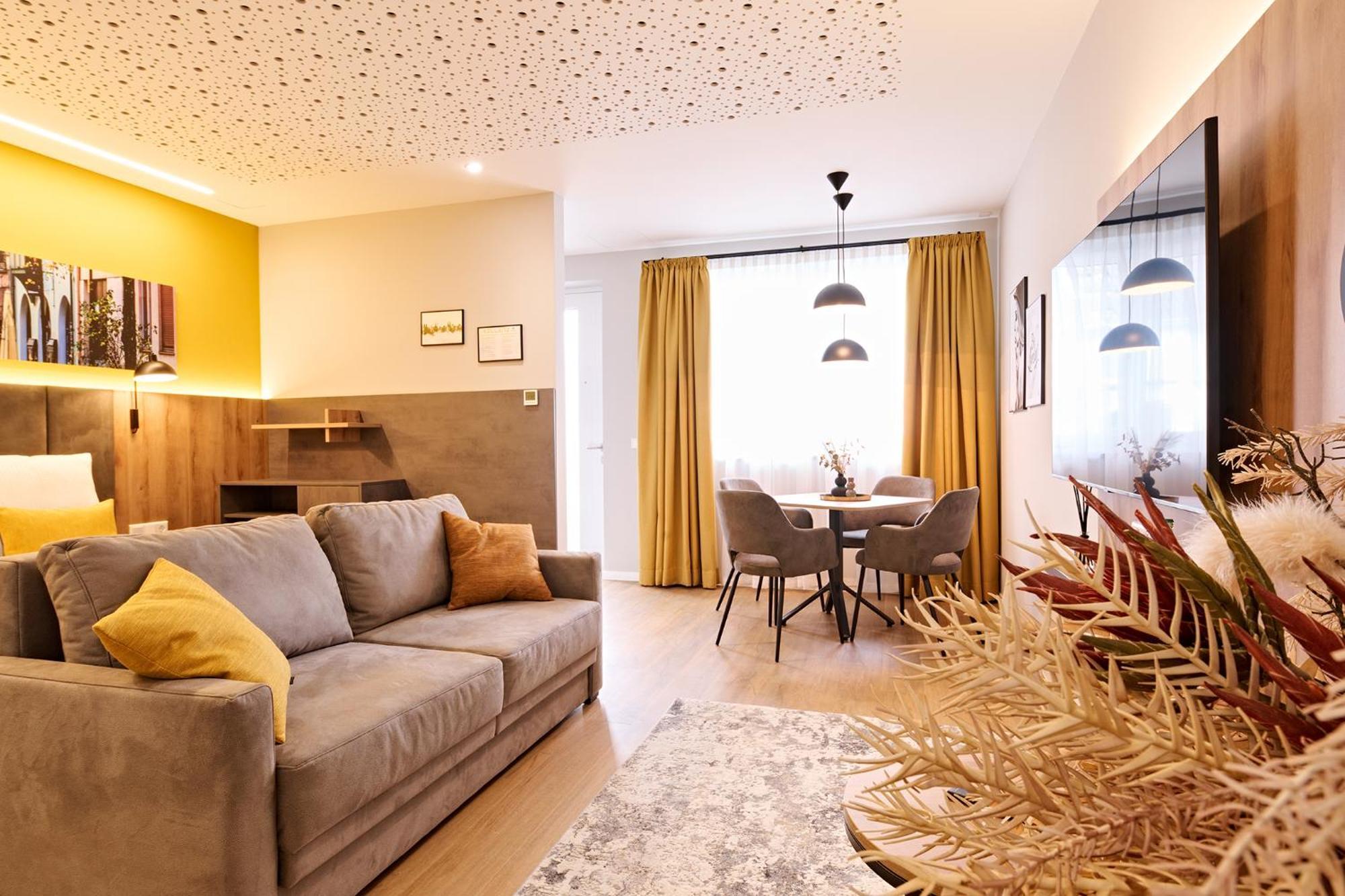 Xzllenz Traum Studio-Apartment, Frei-Parken, U-Bahn, Kueche Nuremberga Exterior foto