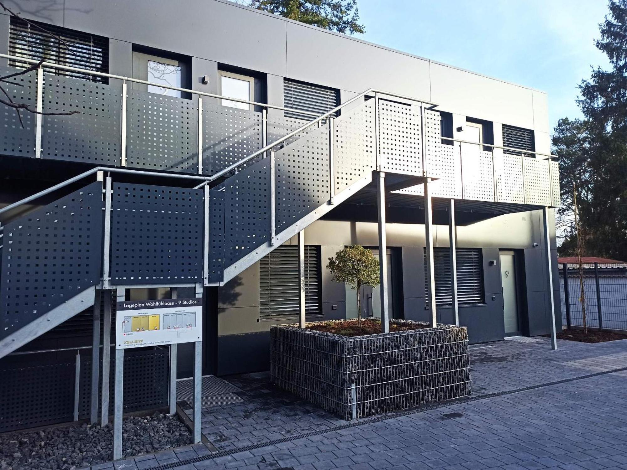 Xzllenz Traum Studio-Apartment, Frei-Parken, U-Bahn, Kueche Nuremberga Exterior foto